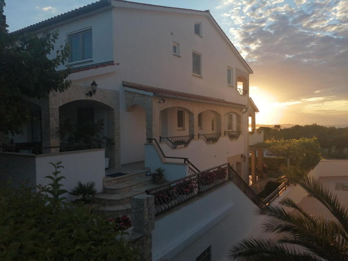 PUY Apartments Tina מראה חיצוני תמונה