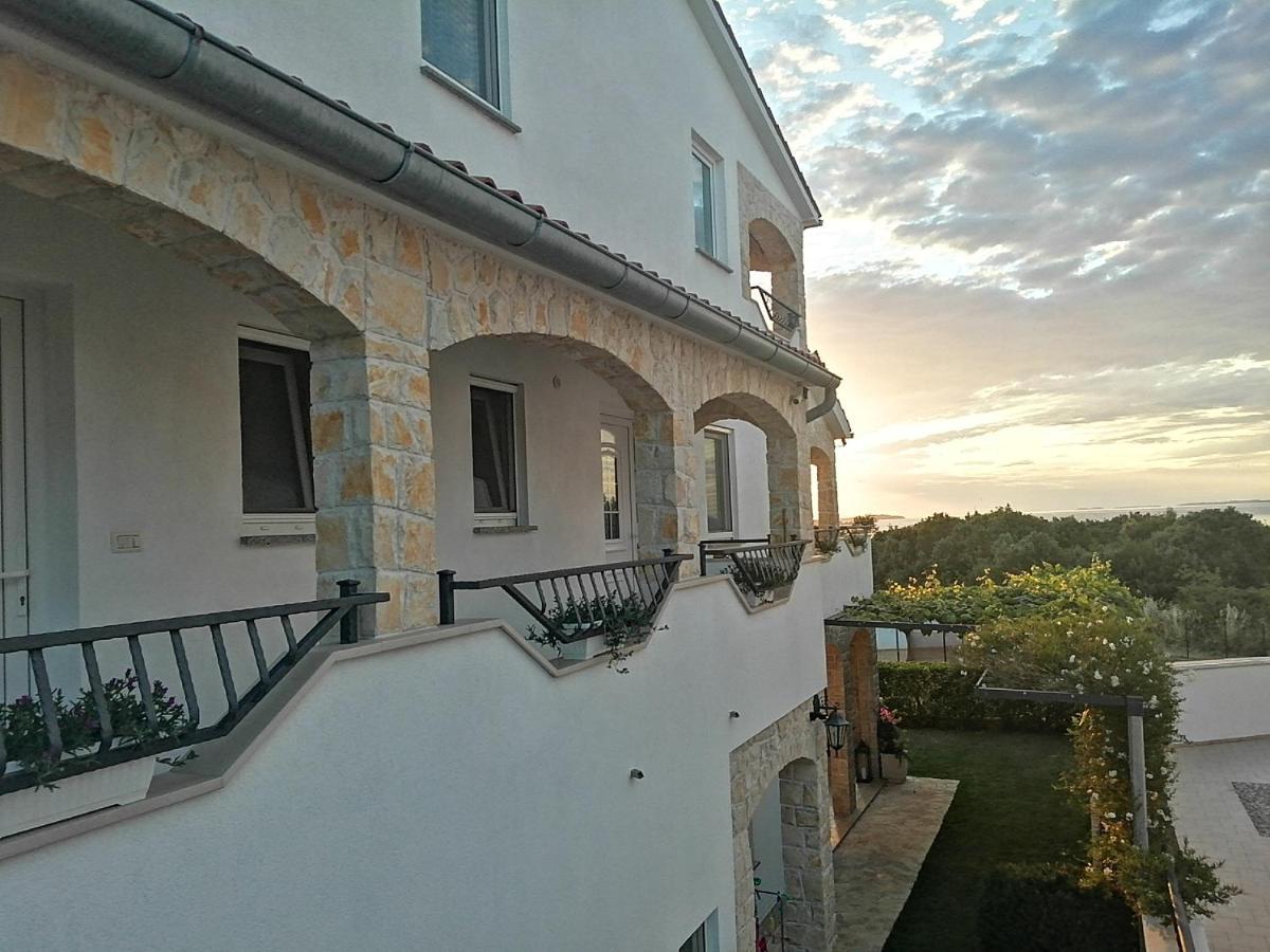 PUY Apartments Tina מראה חיצוני תמונה